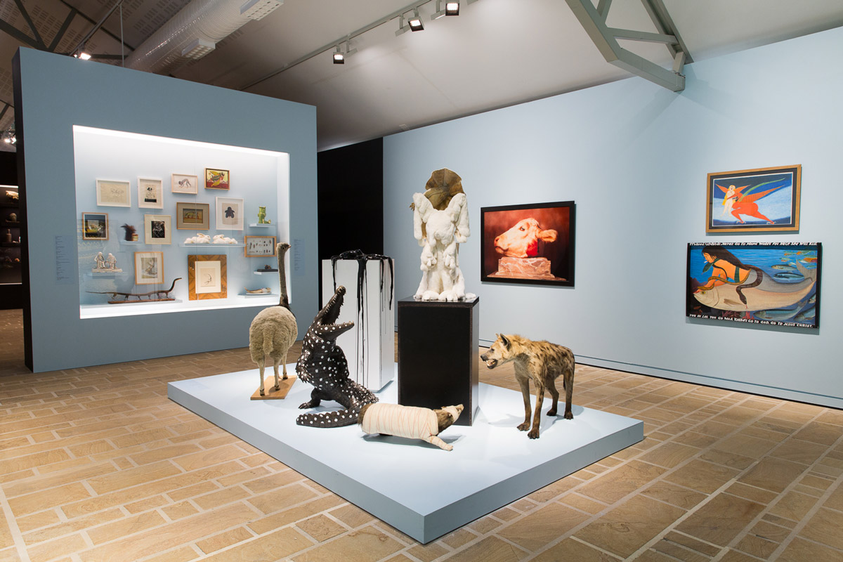 image Vue-expo-Cabinets-de-curiosités_Photo-N.-Savale-©-FHEL,-2019-(13)-ld