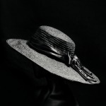Thumbnail of http://Chapeau,%20entre%201913%20et%201915Paille%20tressée%20noire,%20ruban%20en%20satin%20de%20soie%20noir%20Hat%20between%201913%20and%201915Black%20braided%20straw,%20black%20silk%20satin%20ribbon%20Paris,%20musée%20des%20Arts%20décoratifs©%20Julien%20T.%20Hamon