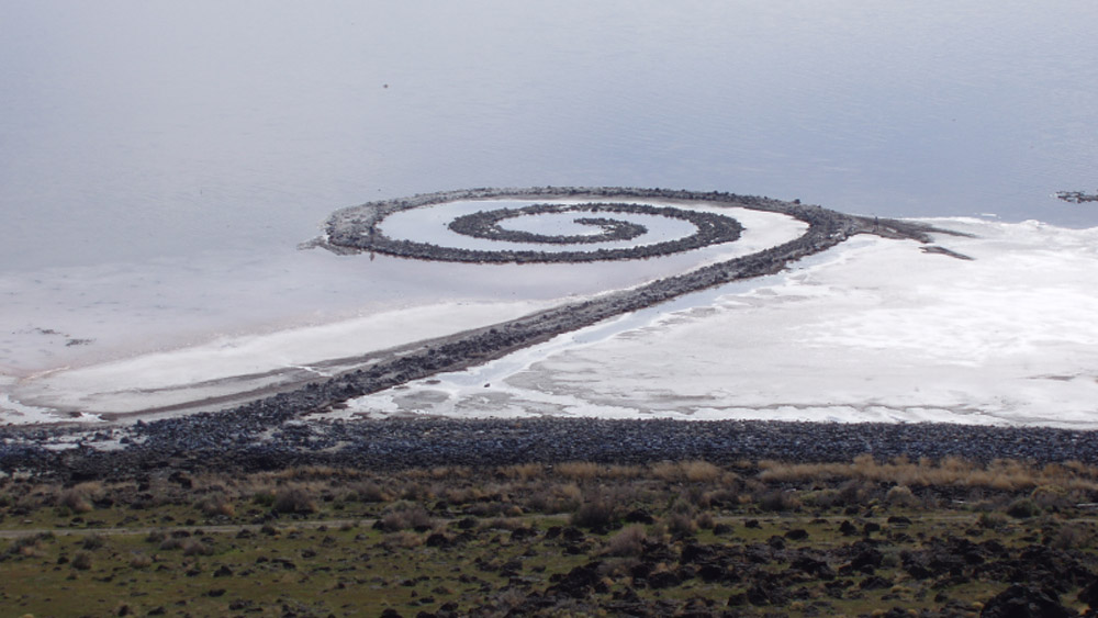 image Spiral-jetty-from-rozel-point