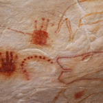 Thumbnail of http://Mains%20positives%20et%20lion%20-%20Grotte%20Chauvet%202%20-%20Ardèche%20-%20Photo%20©%20Patrick%20Aventurier