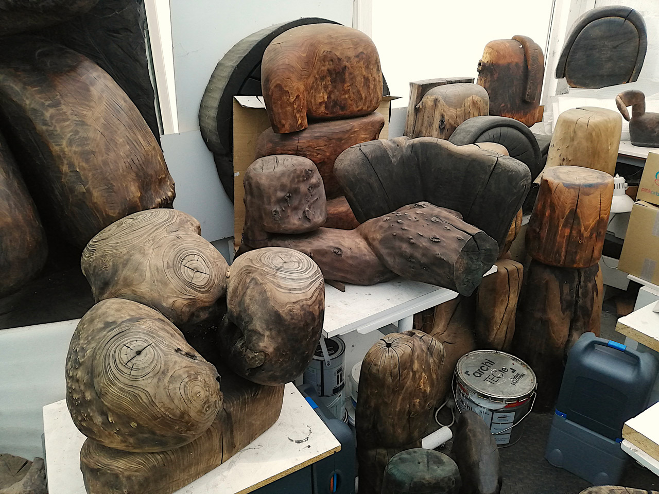 image Wang-Keping,-atelier-en-banlieue-parisienne,-©Harry-Kampianne-(6)