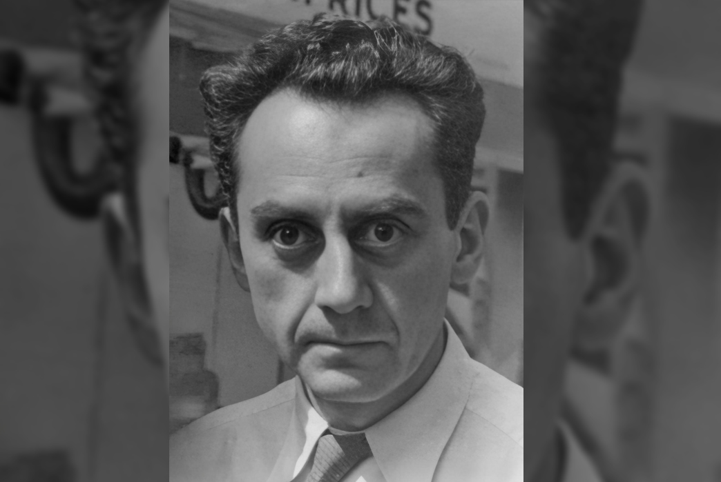 image Man_Ray_Paris_1934-portrait